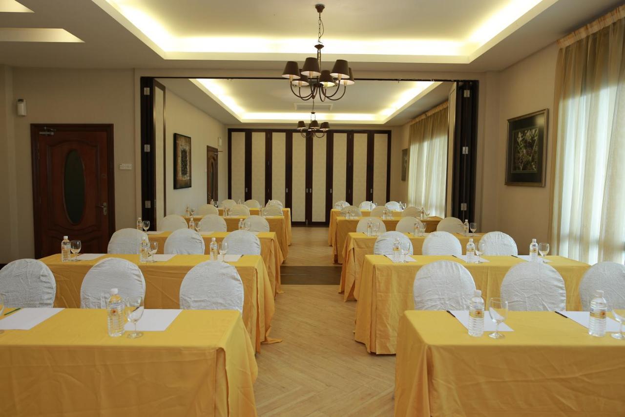 Rpgc Garden Hotel Ίπο Εξωτερικό φωτογραφία
